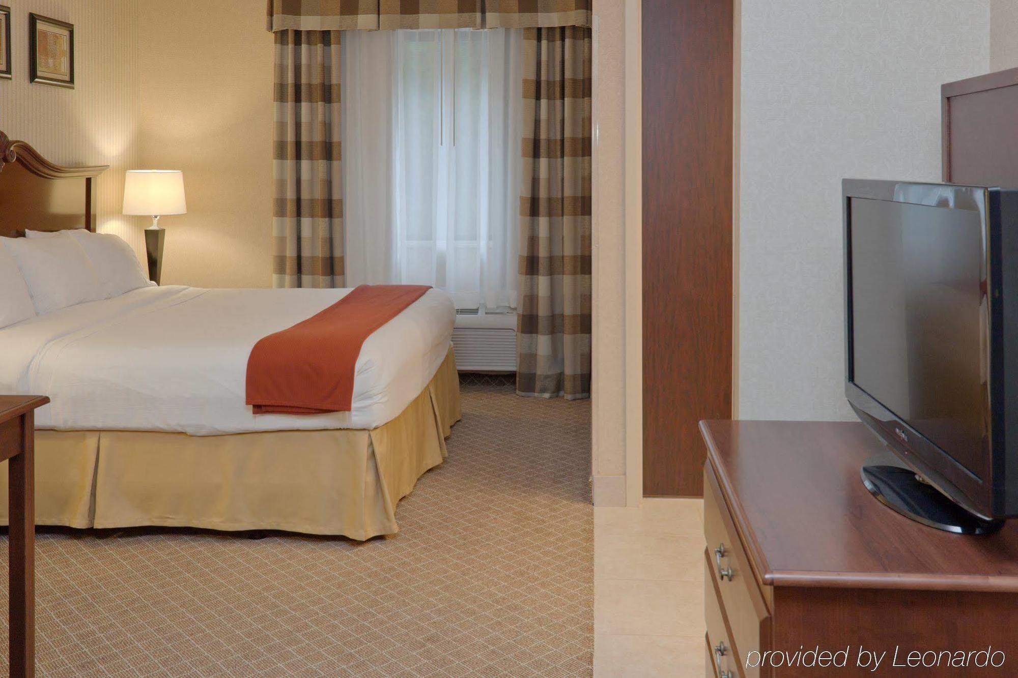 Wingate By Wyndham Mentor Oh Hotel Szoba fotó
